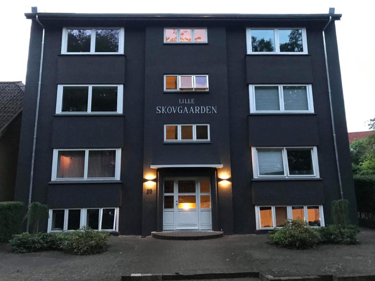 Lille Skovgaarden Aparthotel Randers Buitenkant foto